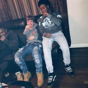 Meet your Posher, Dylan